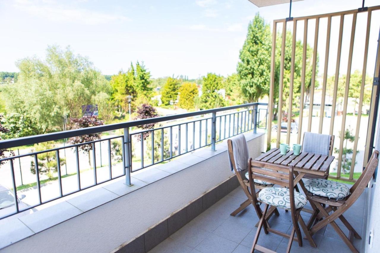 Апартаменты Apartament Sunset Устроне-Морске Экстерьер фото