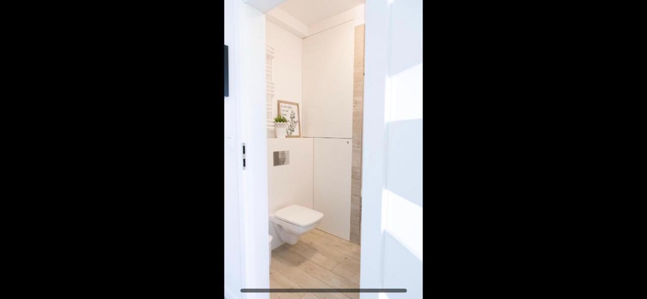 Апартаменты Apartament Sunset Устроне-Морске Экстерьер фото